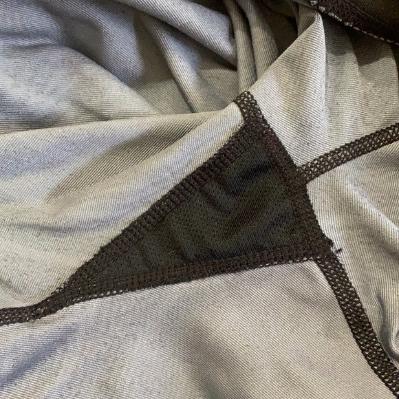 ATHLETA cropped Striped pants Small - Picture 8 of 9